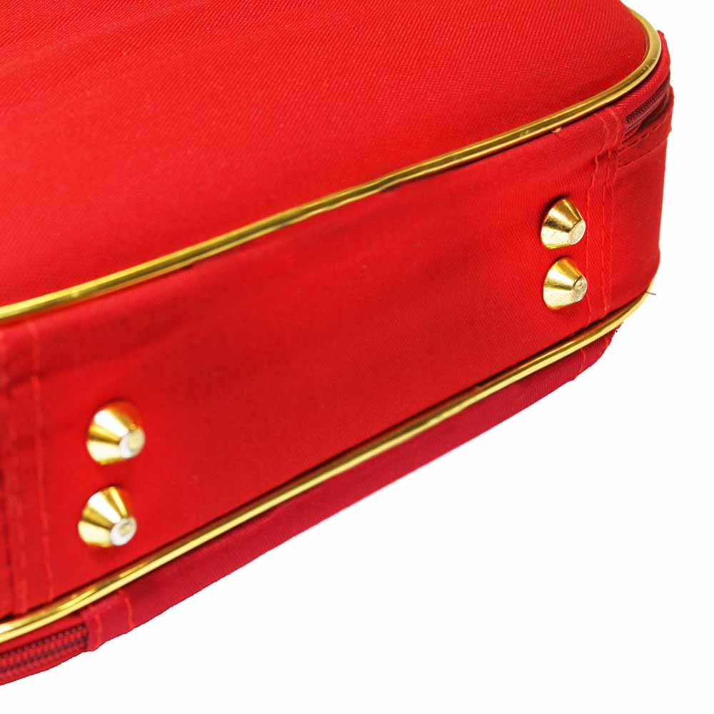 purse feet on bottom of bag