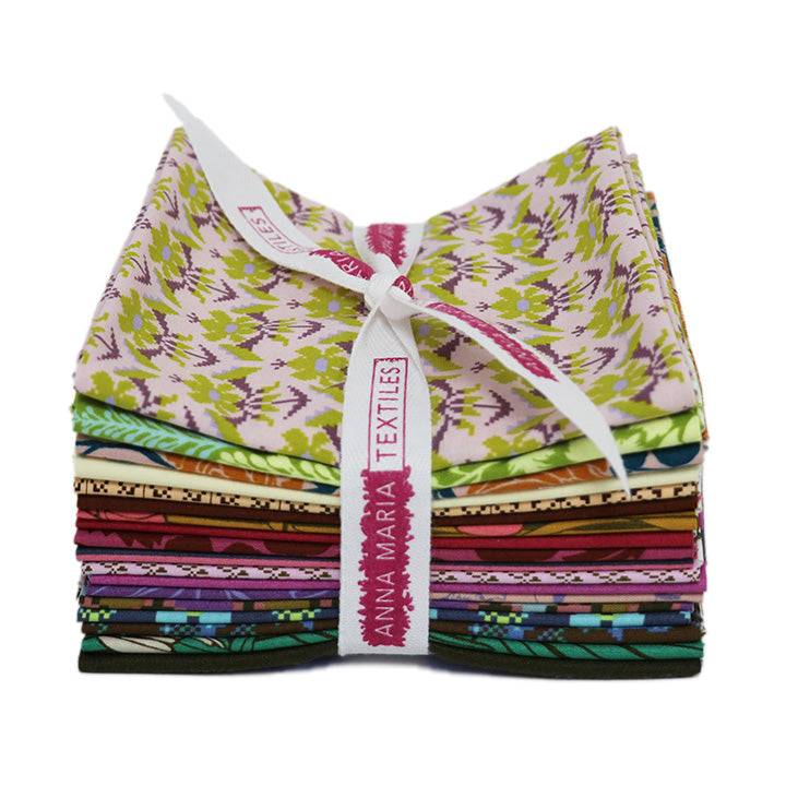 Fat quarter bundle from Anna Maria Textiles in Vintage colorway.