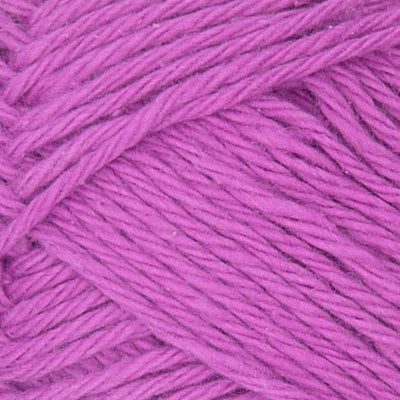 Close-up of purple yarn with a herringbone pattern