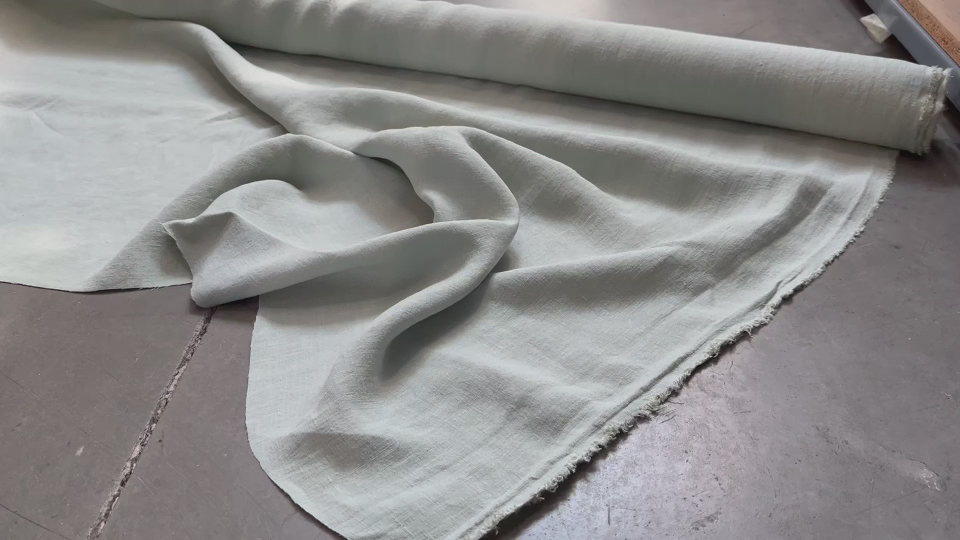 Video of Hemp fabric in a light color